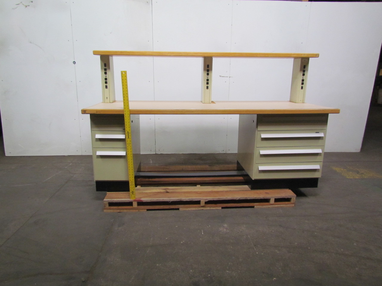 Sturdilite 2 Pedestal Lab/Workbench 2 Sets of Drawers Riser w/Oulets