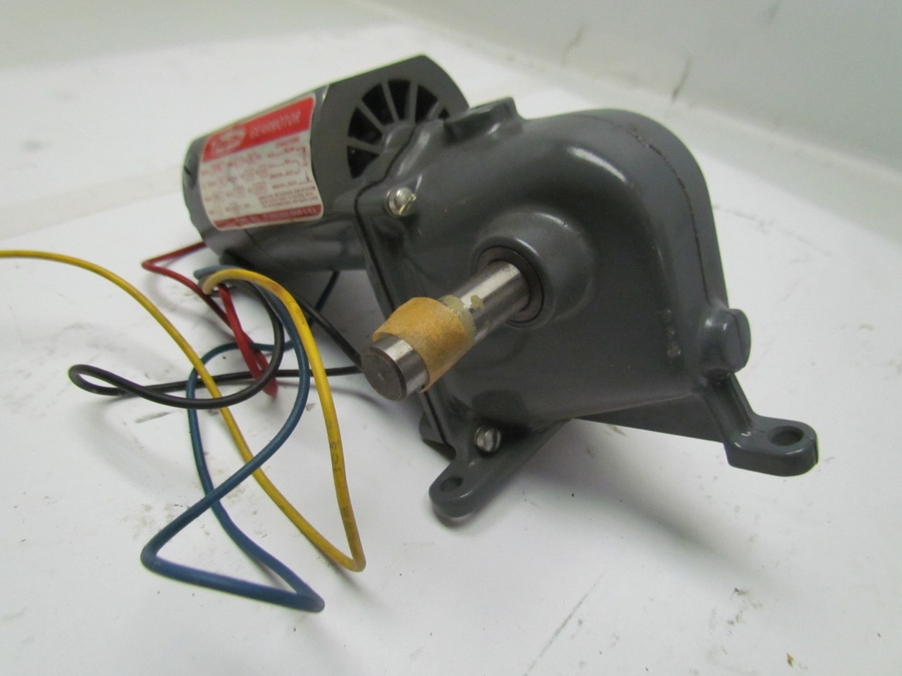 Dayton 2z798a 7451 ratio gearmotor 1/15HP 115V AC/DC 1/2" Shaft eBay