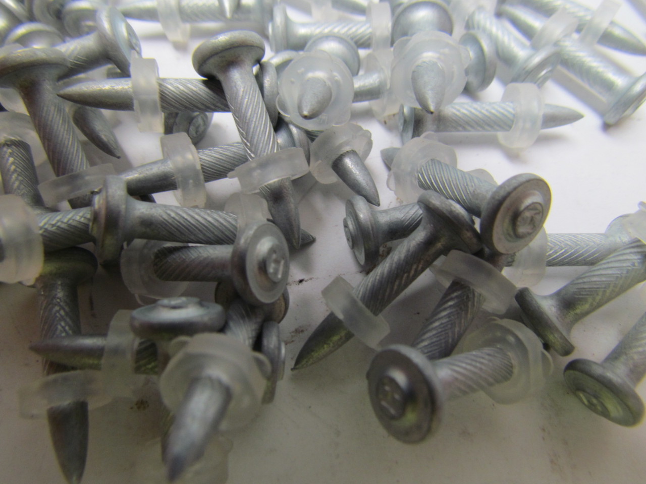 Hilti XEDNI 22P8 Carbon Steel 7/8"L Pin Nail Ballistic Fastener w