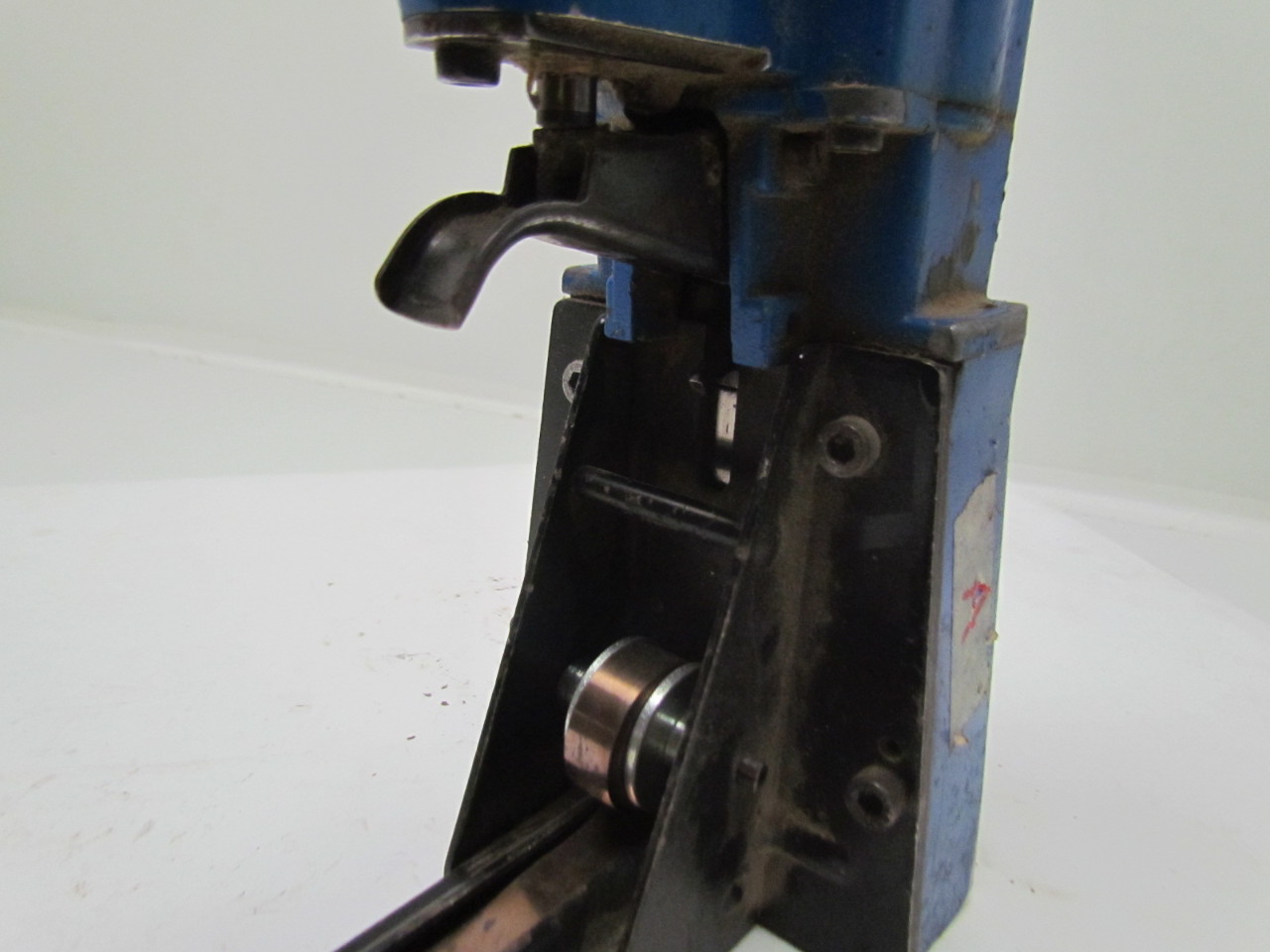 Josef Kihlberg 56115 Pneumatic Cardboard Box Stapler