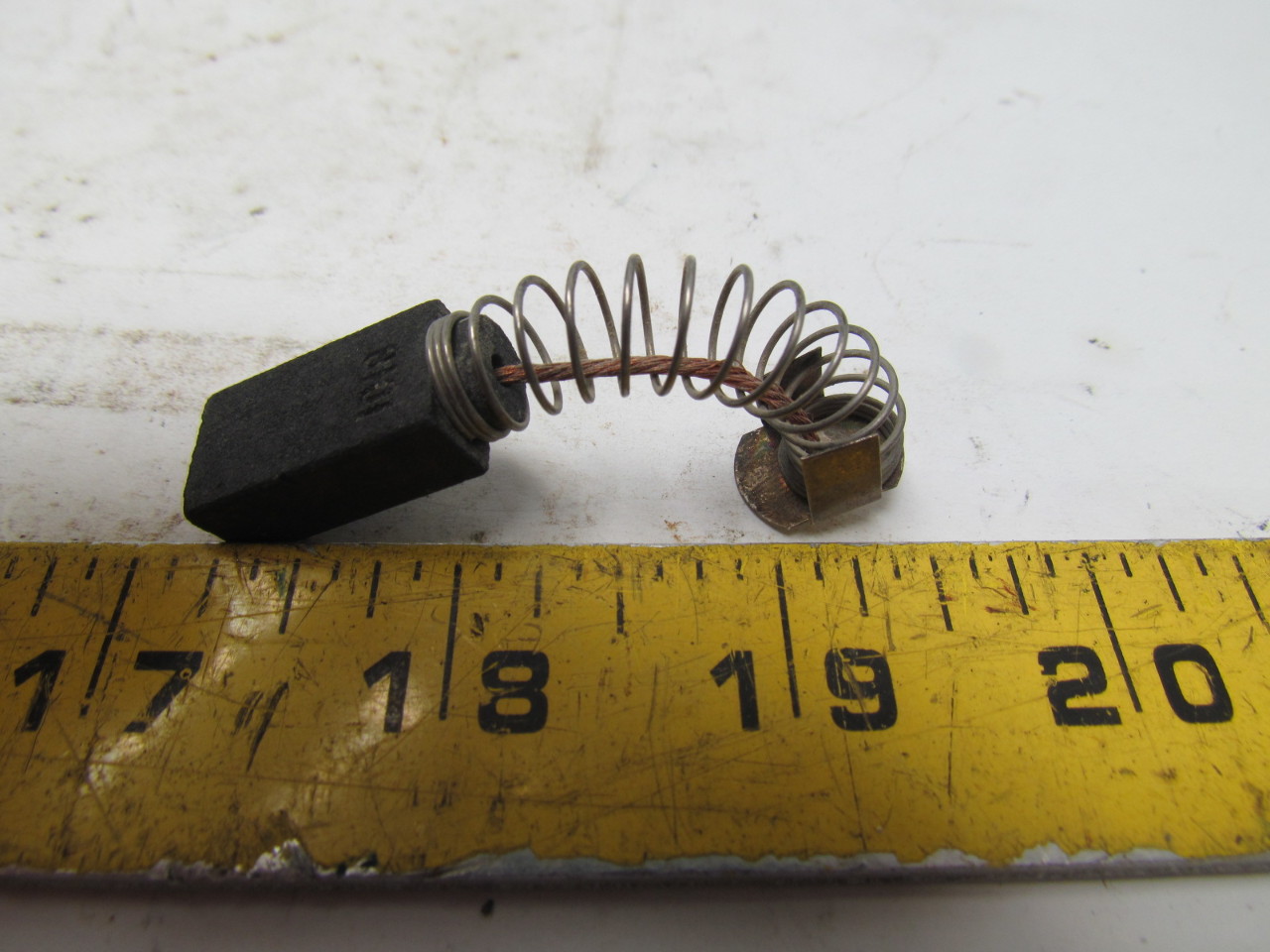 EG 8101 Electric Motor brush w/spring button terminal 15/16" length 1/2