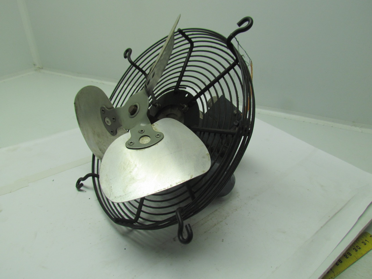 Fasco U88B1 1/4HP Fan Motor 115V 1700RPM 3.2A w/ Fan Blade & Back Cage