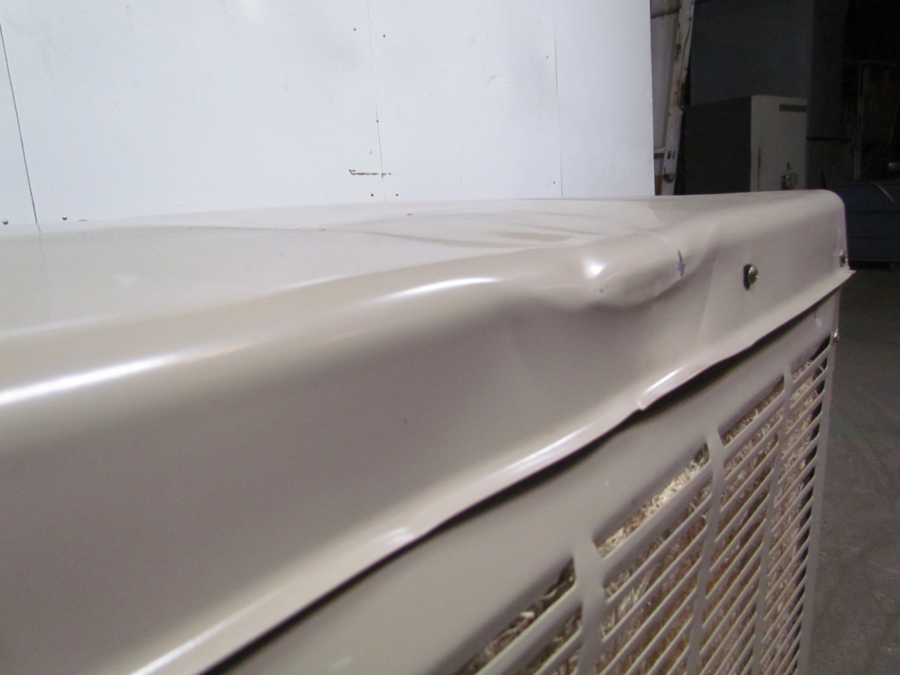 Champion 5000 DD Evaporative Downdraft Swamp cooler 6500 CFM 2400 Sq