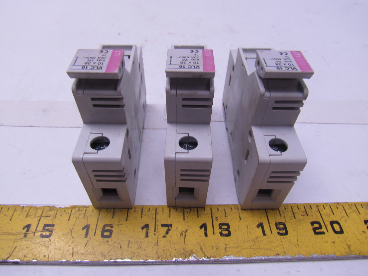 ETI VLC10 Fuse Holder 10x38 max.3W 32A 690V 1p eBay