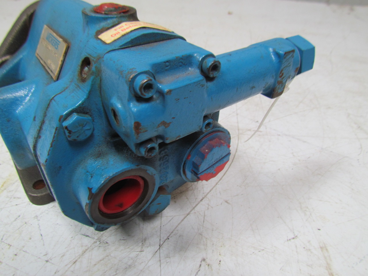 Vickers PVB5FRSY21CM11 Hydraulic pump variable displacement clockwise rotation eBay