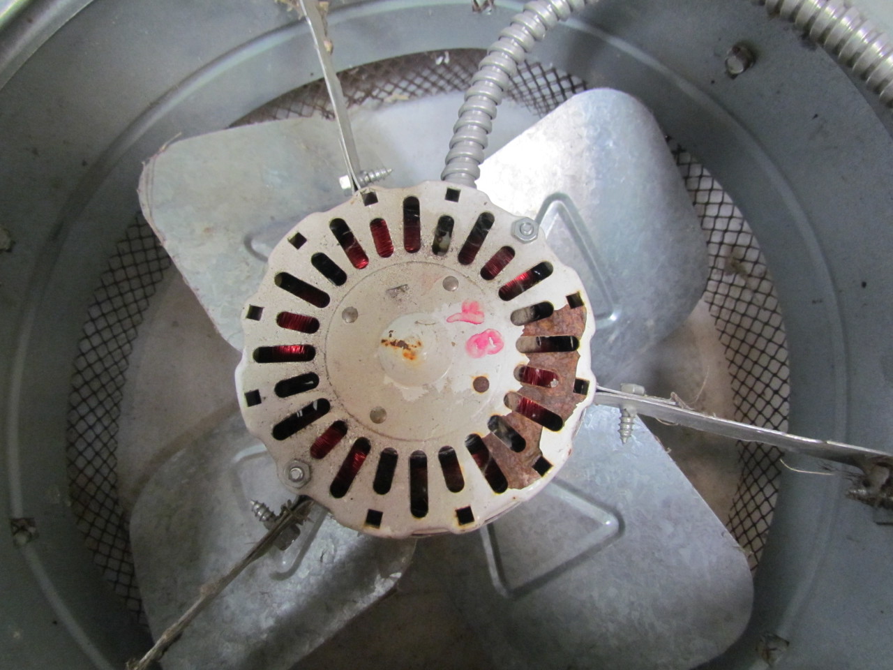 Certainteed R28 Attic Fan 14"Dia. 115V 60Hz 4Amp eBay