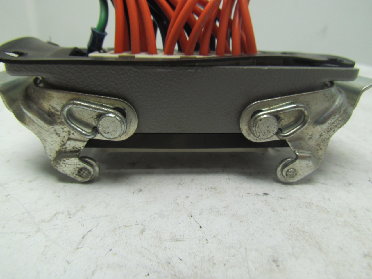 Harting Han Bulkhead mount 32 pin male double locking lever connector