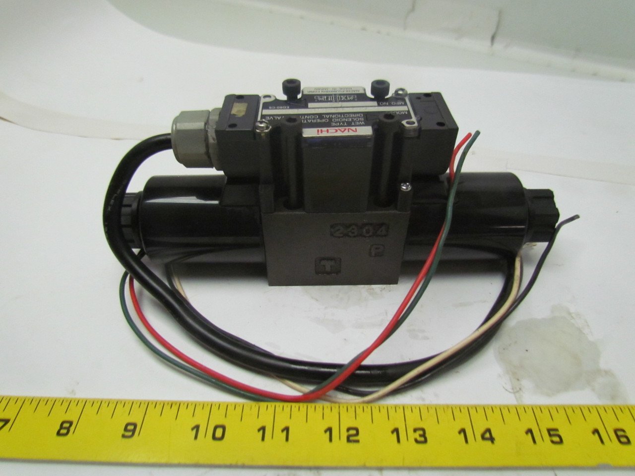 Nachi SSG01C6RD2E30 Hydraulic solenoid directional control valve