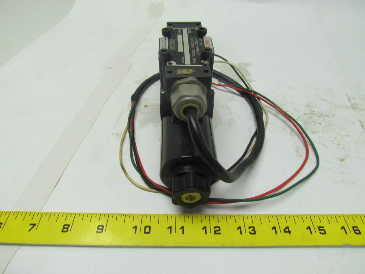 Nachi SSG01C6RD2E30 Hydraulic solenoid directional control valve