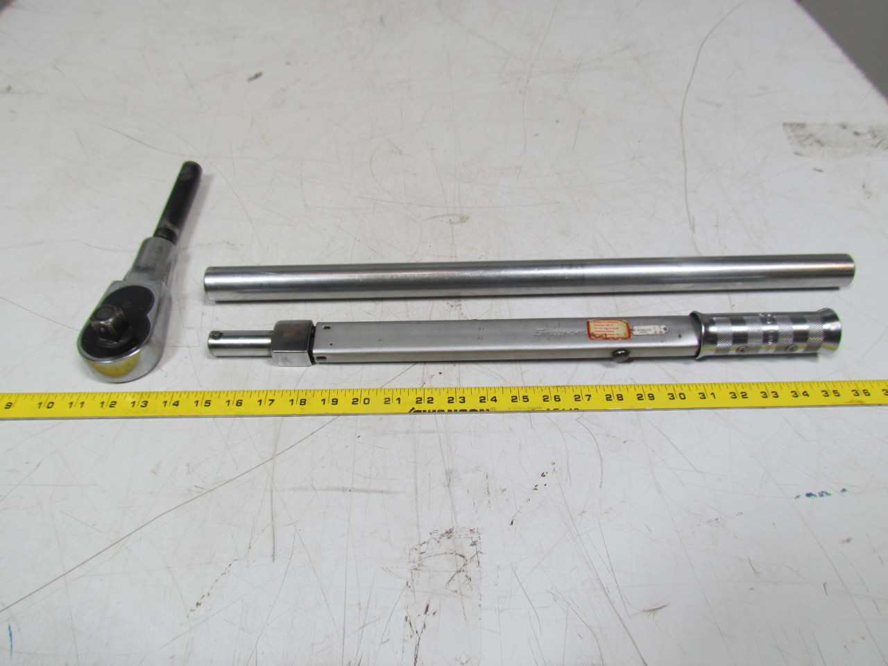 SnapOn TQPR600B2152 3/4" Drive Ratchet head torque wrench w/extention