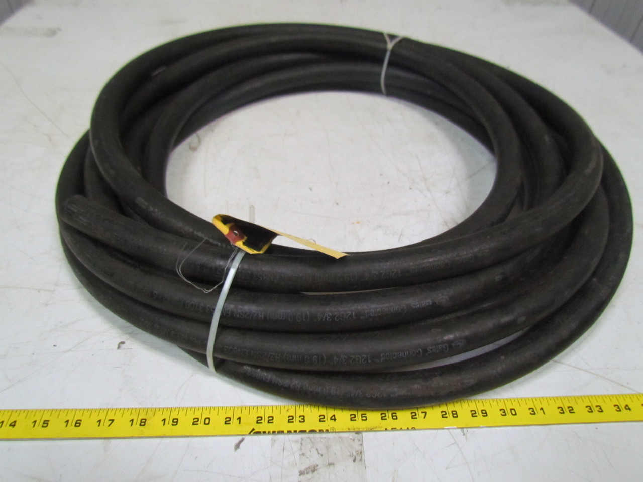 Gates Connected 12G2 R2/2SN EN853 3/4" Hydraulic Hose 42'Flame