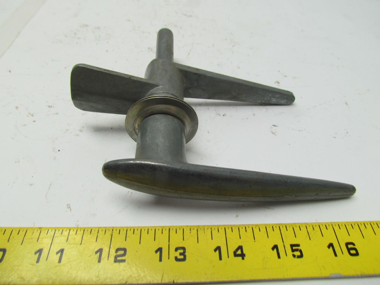 Ventlok 260 Plain Steel latch assy 5" handle 51/2" latch Lot of 2 eBay