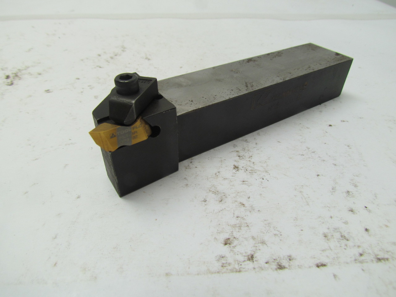 Kennametal NSR203D Lathe insert tool holder 1"x1.25 Modified square