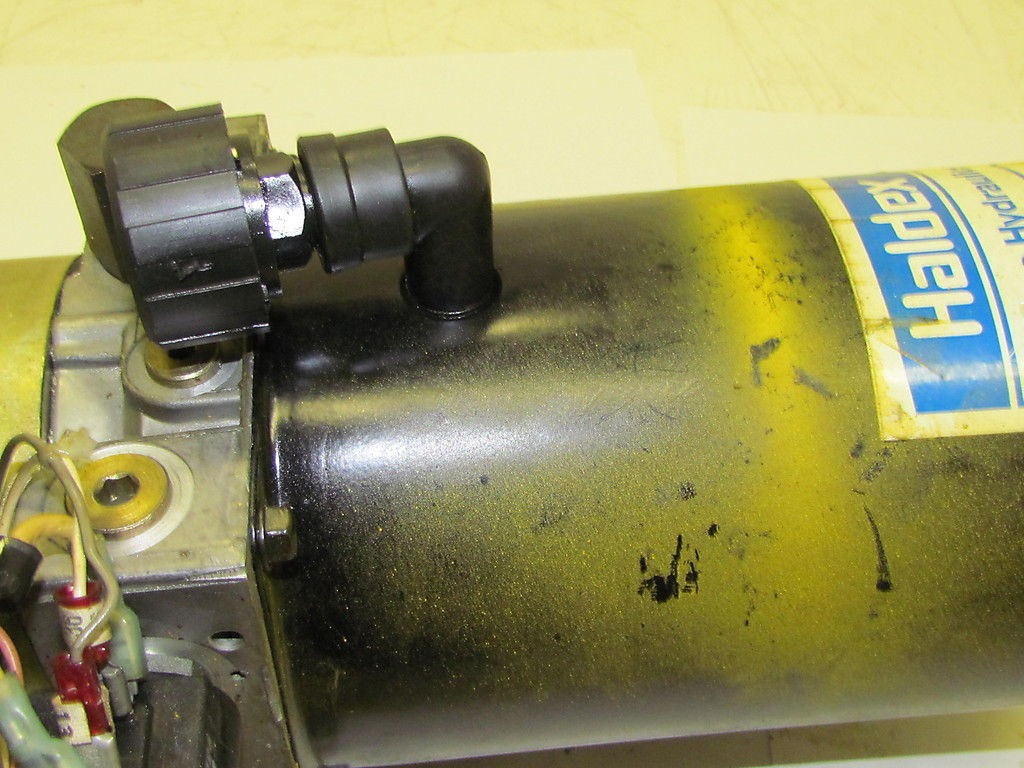 Haldex Barnes 24VDC Hydraulic Pump 8398 1261052 220 0976 2200976 151/2