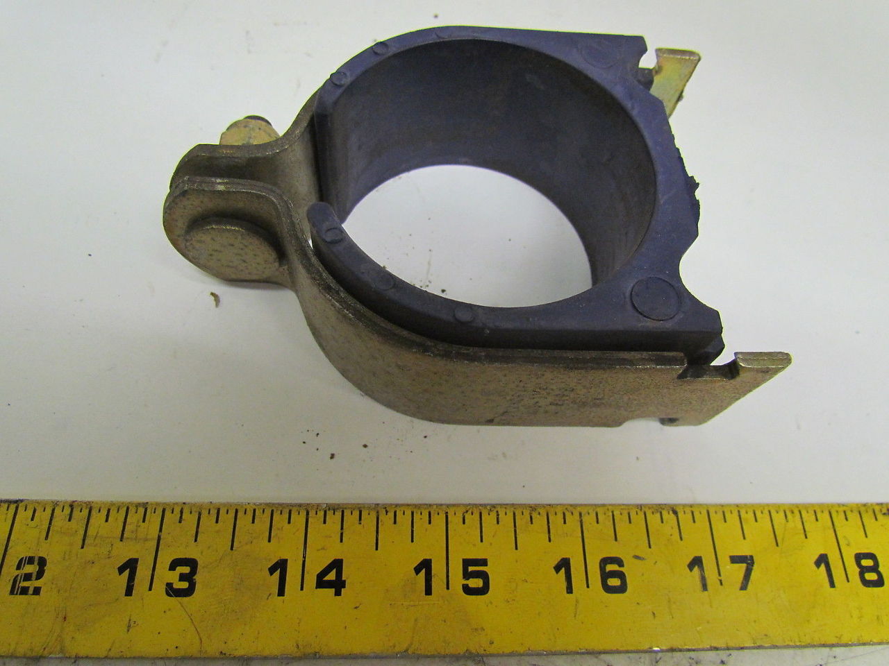 Hydro Craft WS32P 2" Pipe Clamp Unistrut 032N036 Cushion Clamp Lot of