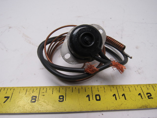 thumbnail image 2 of NTE Electronics DTO140 Snap Action Thermostat - 140??F Open On Rise With Bracket 2 of 10