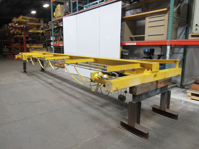 ROBBIN & MYER/DELTA SPACEMASTER II 2 Ton Top Running Bridge Crane