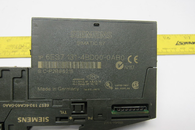 Siemens 6ES7 131-4BD00-0AB0 Digital Output Module W/6ES7 193-4CA40-0AA0