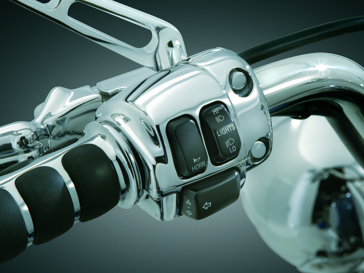 Kuryakyn Chrome Housing Switch Cover 0213 Harley Davidson FLHTC FLHT