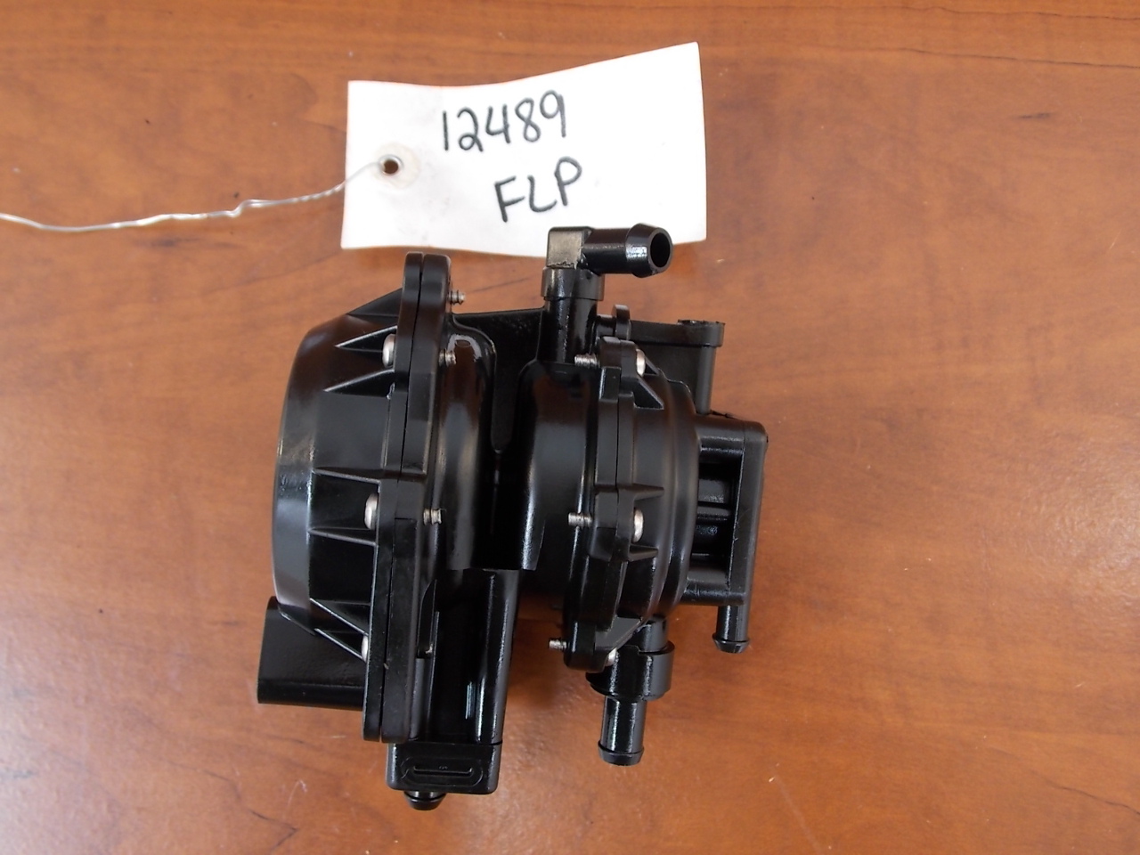 Johnson Evinrude VRO TM Pump Assembly 1985 40 HP 174262