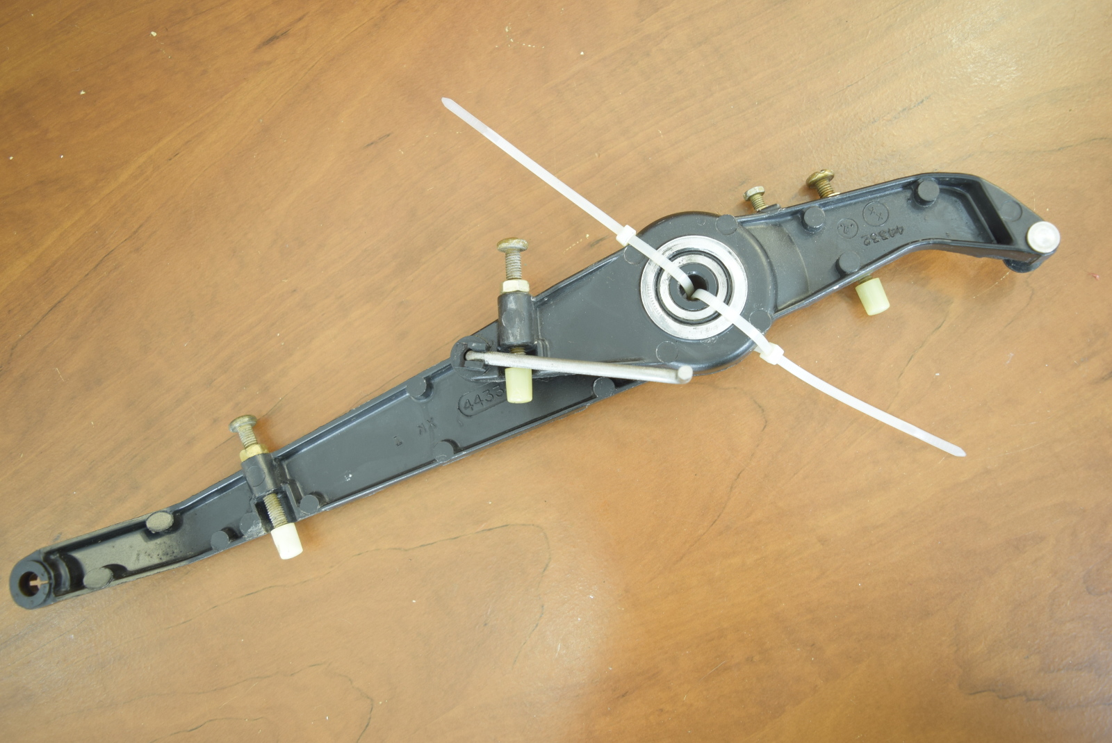 Mercury Spark Advance & Throttle Lever 44335 44333 198804 80 JET 100