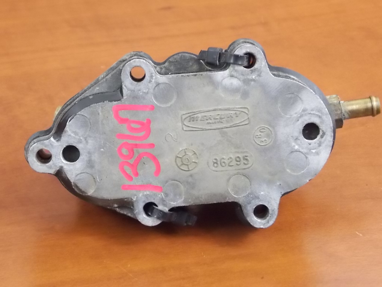 Mercury Fuel Pump 1973 19791980 19841988 90 115 140 HP 13527A1