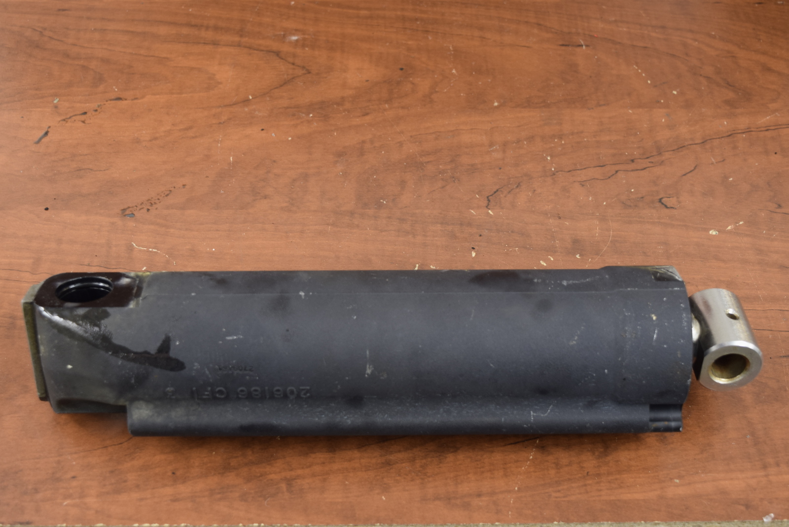 Mercury & Mariner Tilt Cylinder Assembly 823552F 880952A1 19962005 115