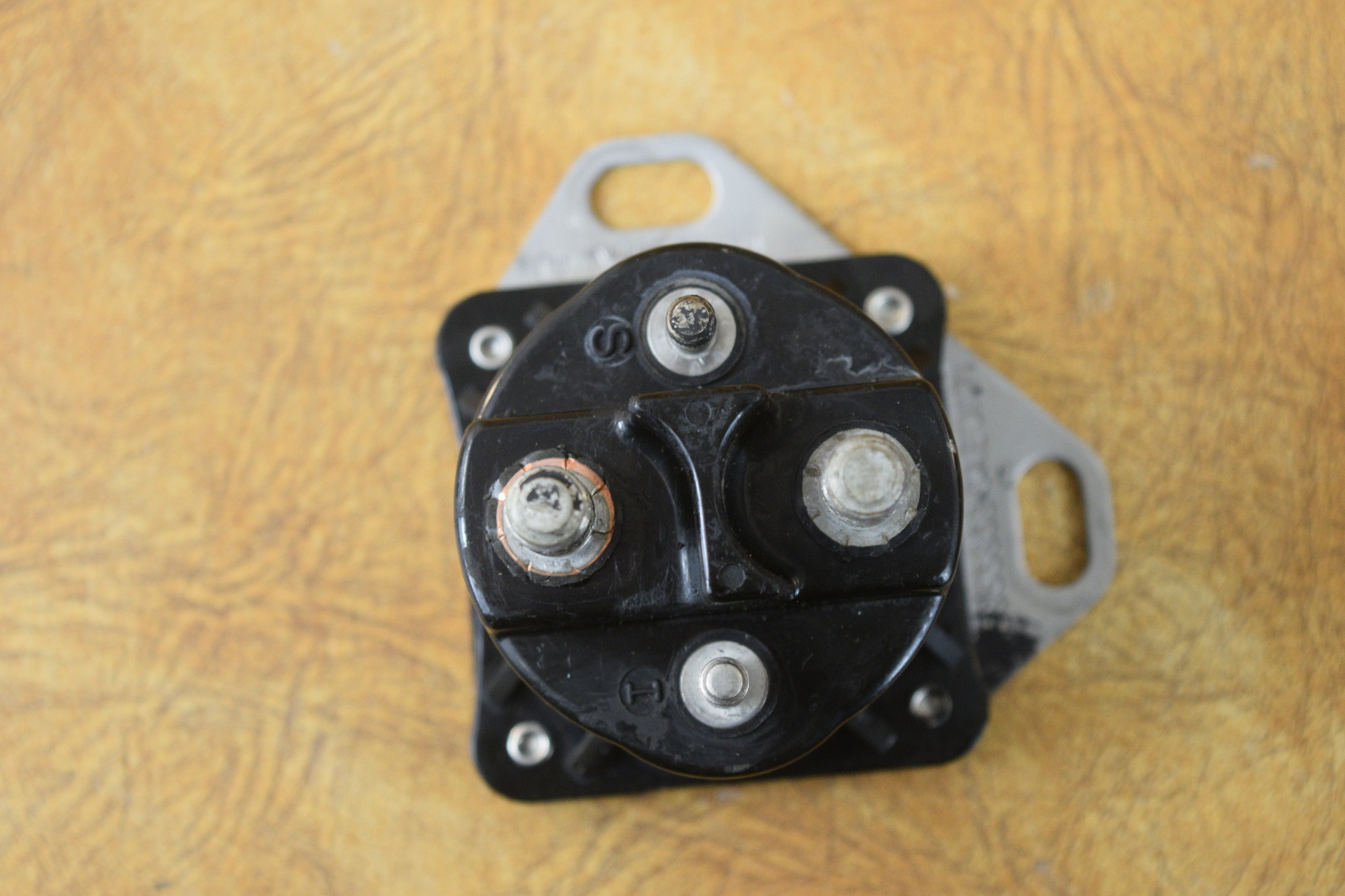 Johnson Evinrude Starter Solenoid 19942006 75250 HP 3853839 0586730