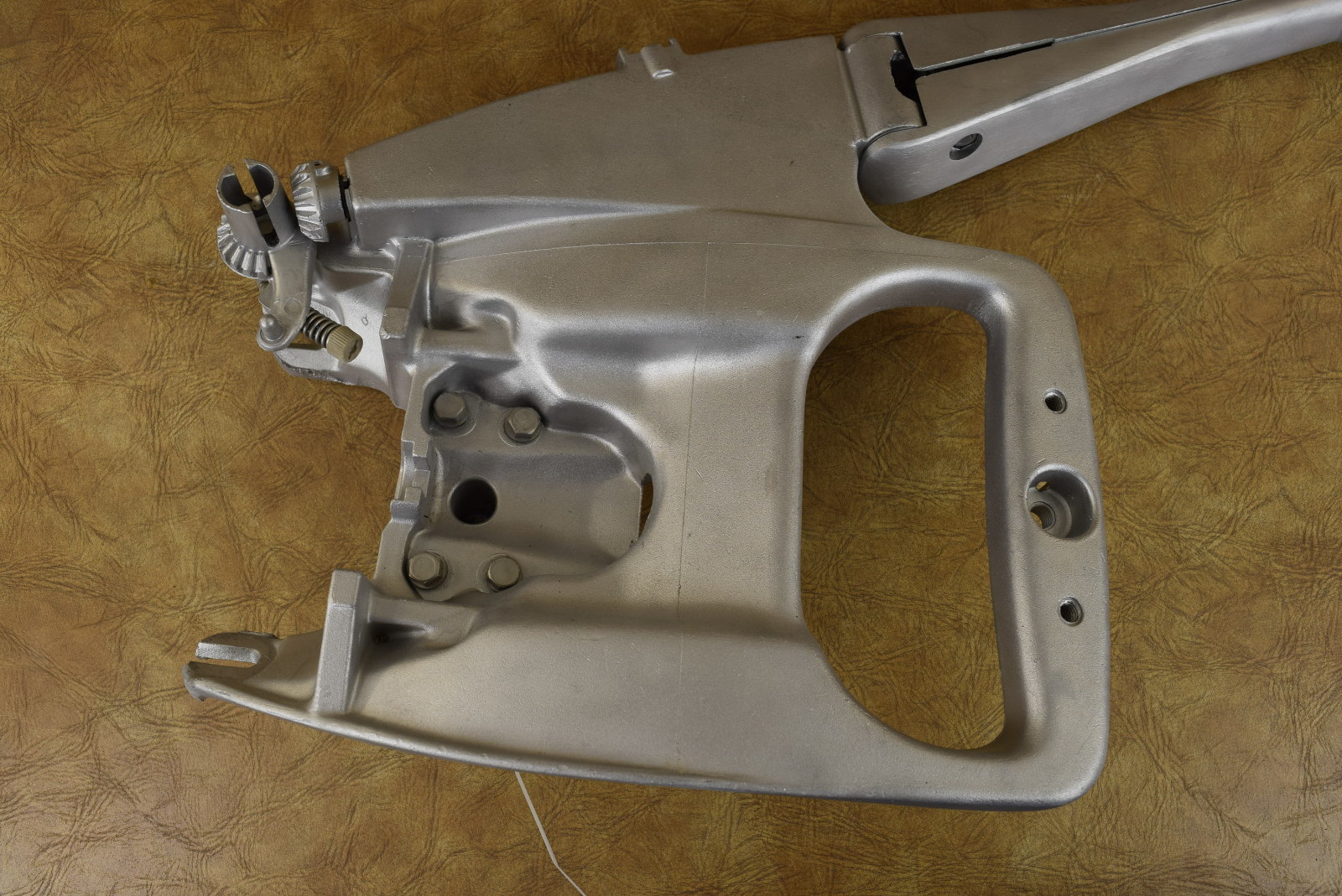 Johnson Evinrude Steering Arm Assembly 326044 322933 19811983 25 35 HP