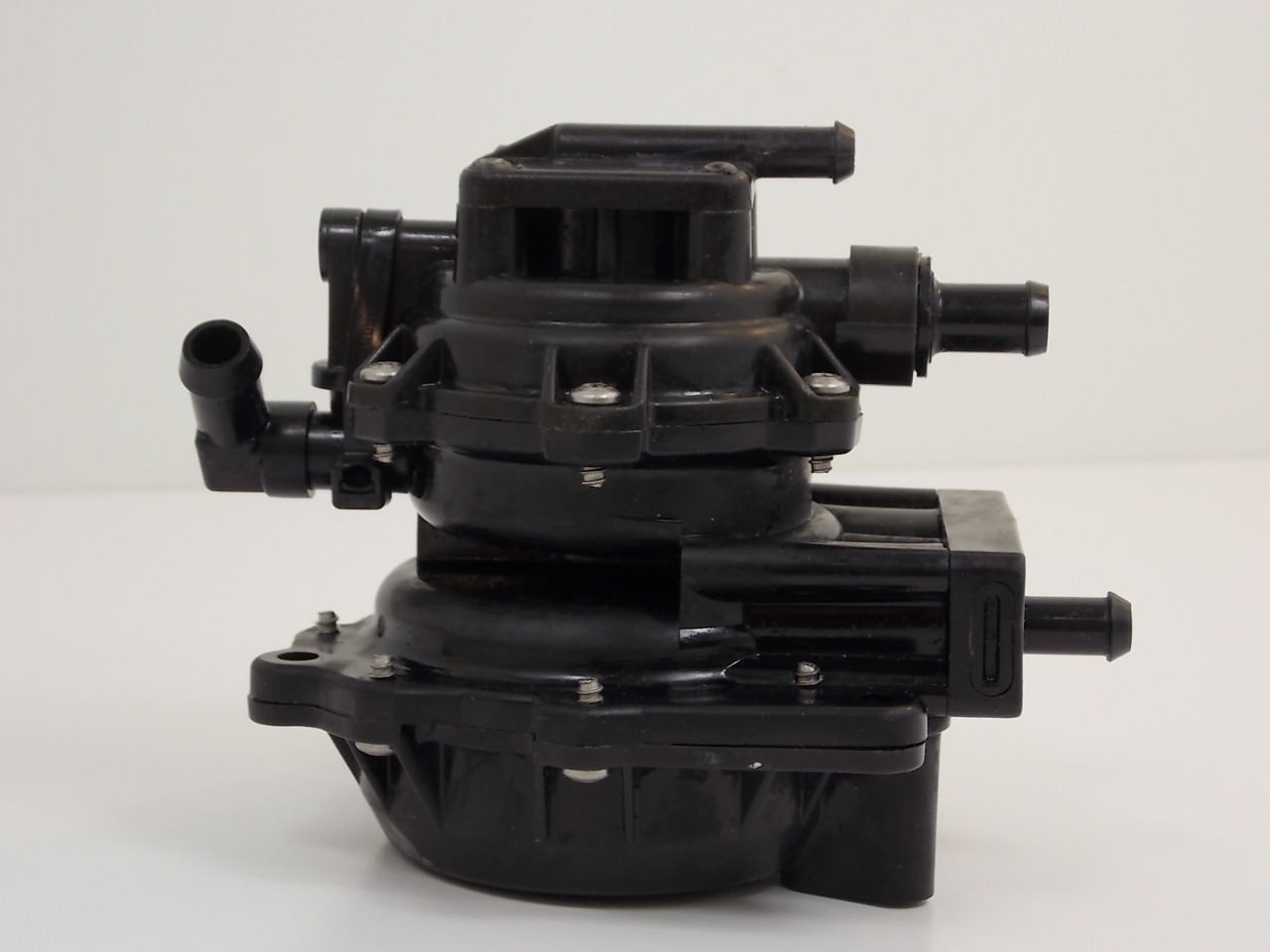 Rebuilt Johnson Evinrude VRO Pump 19841985 90235 HP 174128 / 174257