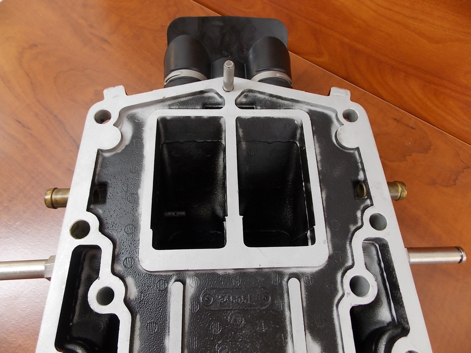 Evinrude Ficht Exhaust Adapter 20002012 & newer 200 225 250 HP 5001496