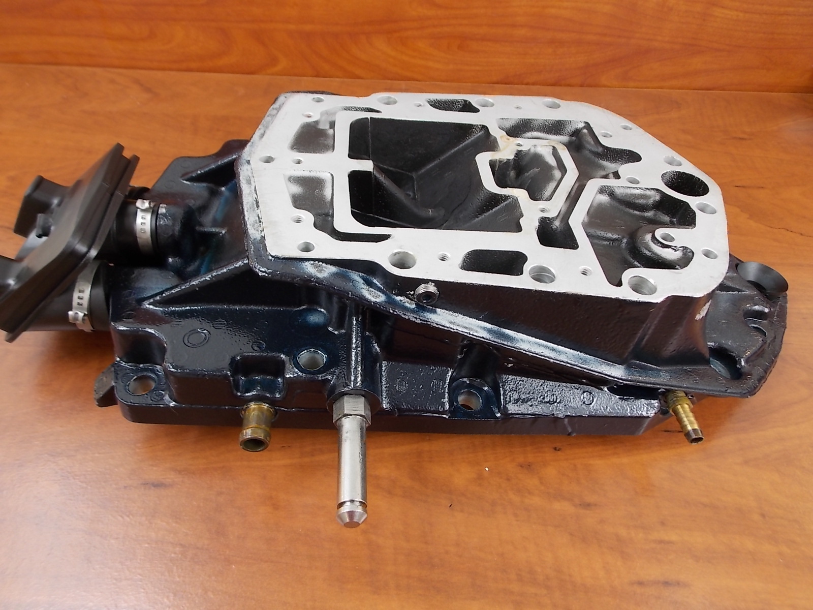 Evinrude Ficht Exhaust Adapter 20002012 & newer 200 225 250 HP 5001496