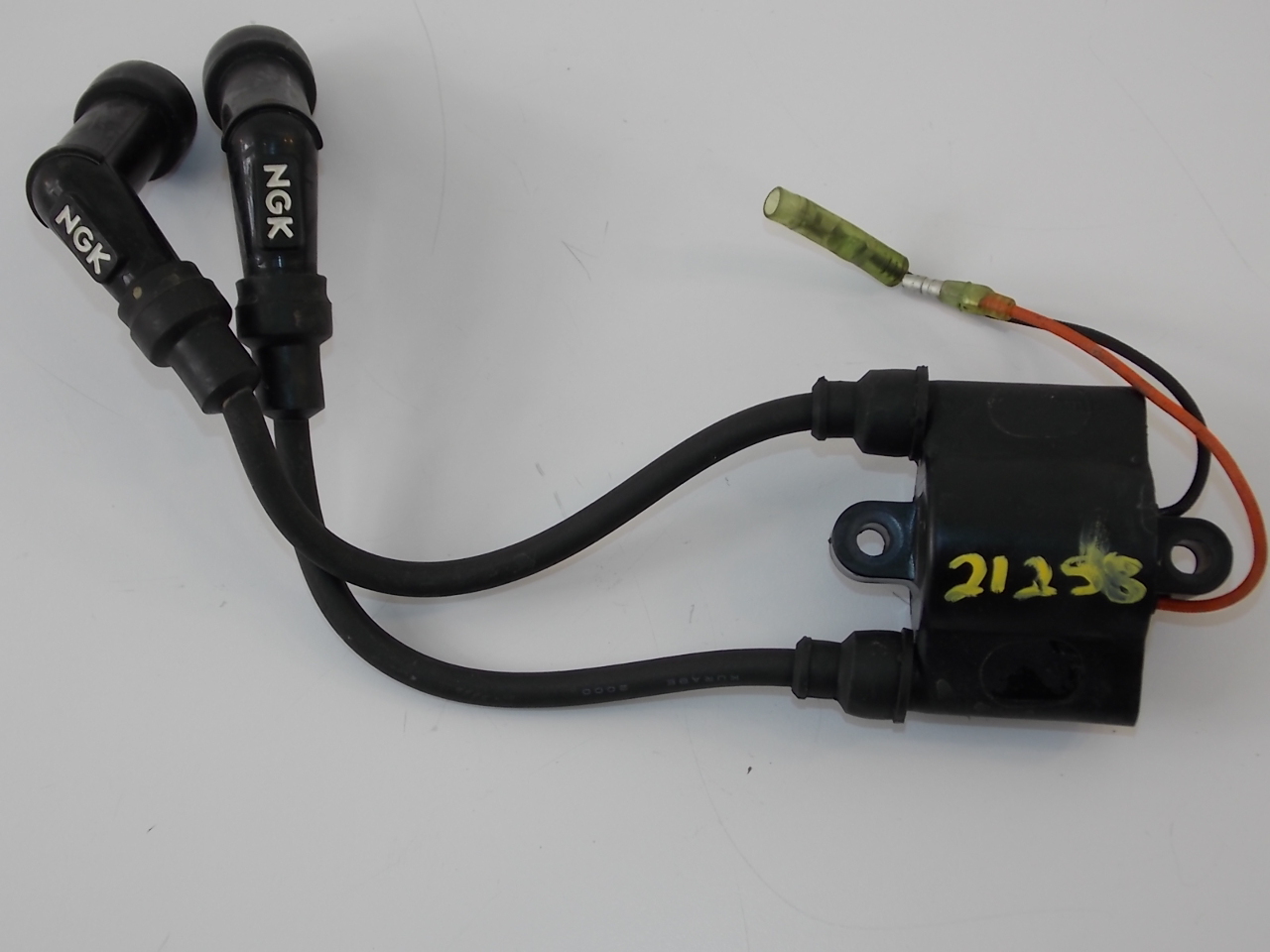 Mercury Mariner Ignition Coil 19992006 25 40 50 60 HP 859738T1