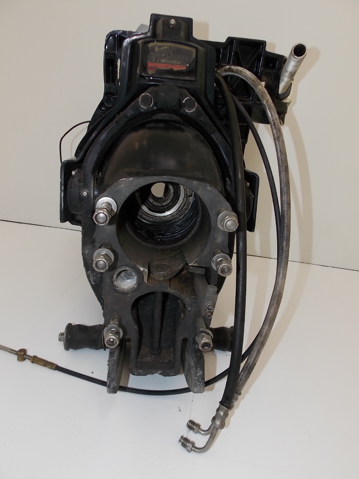 Mercury Mercruiser Gimbal & Bell Housing Assembly R/MR/Alpha 1 1983