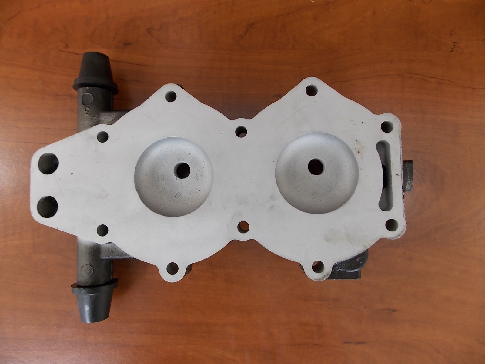 Johnson Evinrude OMC Cylinder Head Cover 19891994 40 48 50 HP 0432619