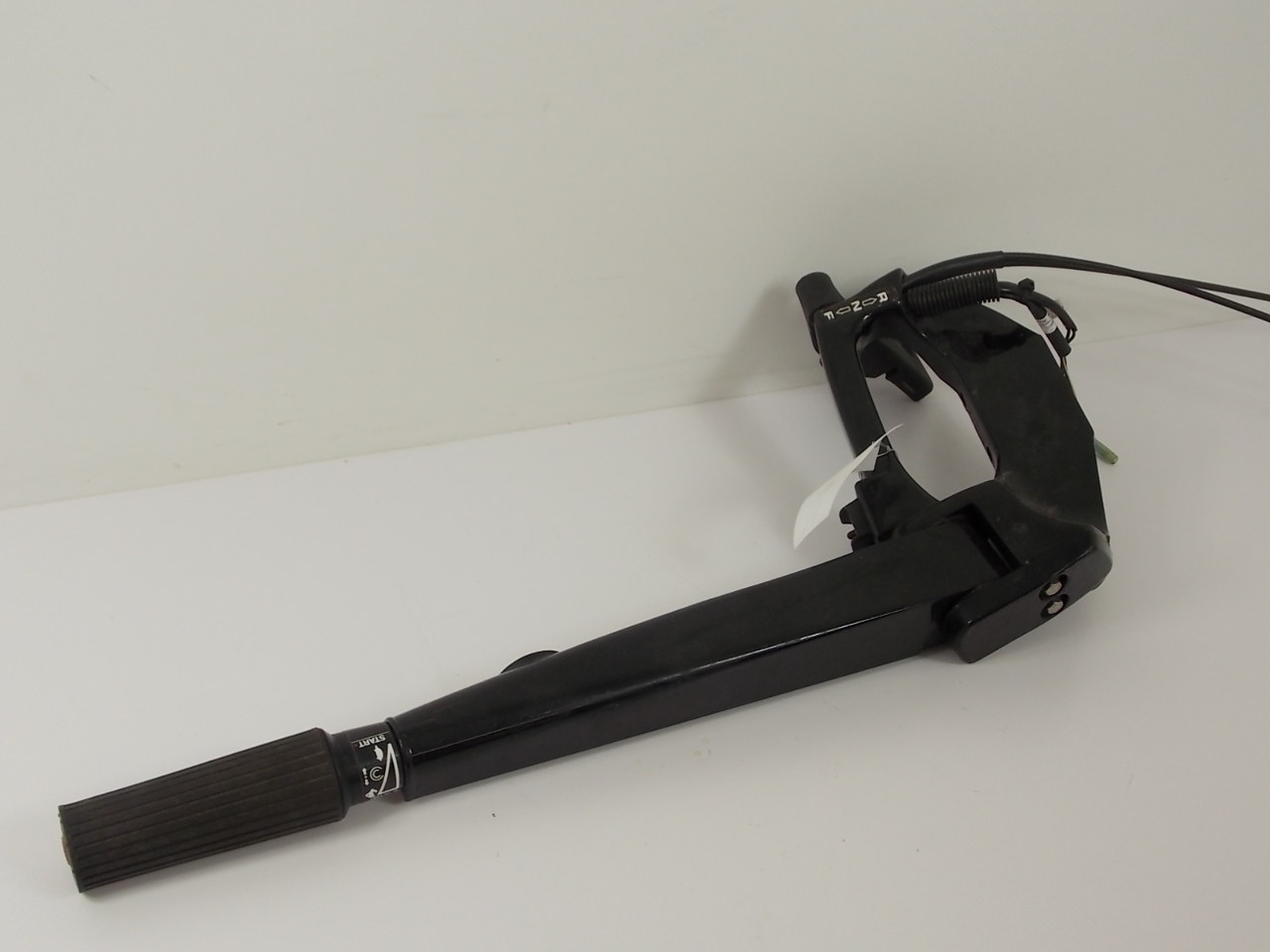 Mercury Tiller Handle Black Complete 19941999 25 30 40 HP 822325F1