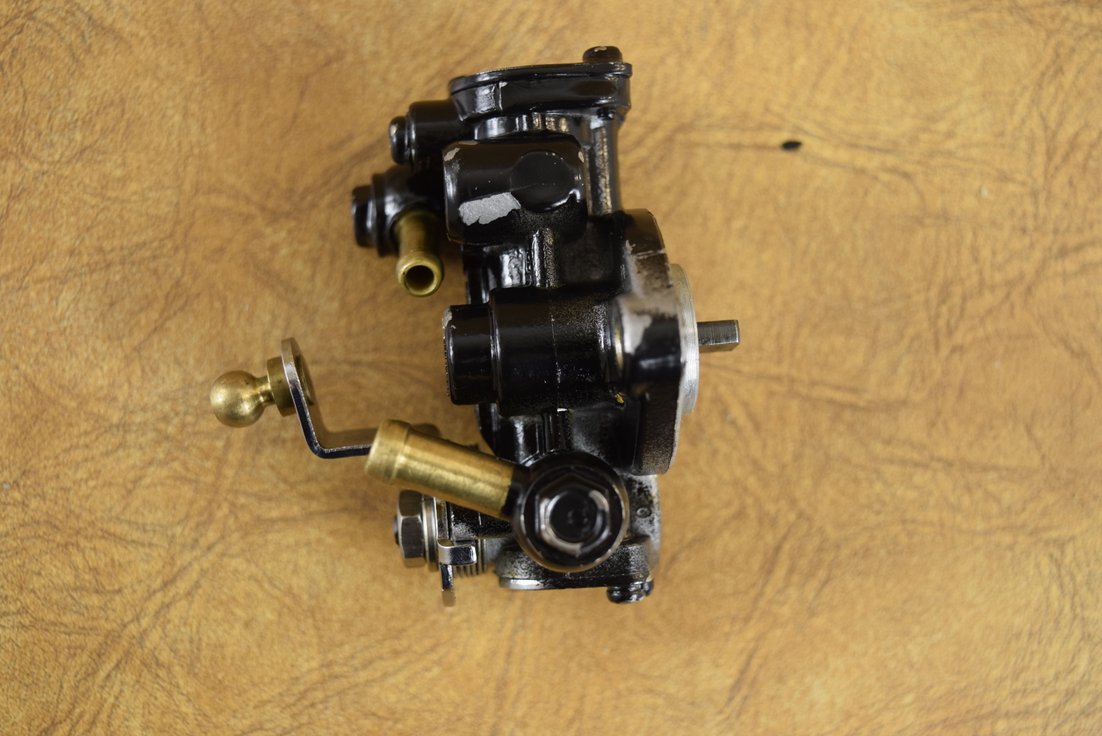 Mercury Mariner Oil Injection Pump & Gear 41032 197699 100 135 140 150