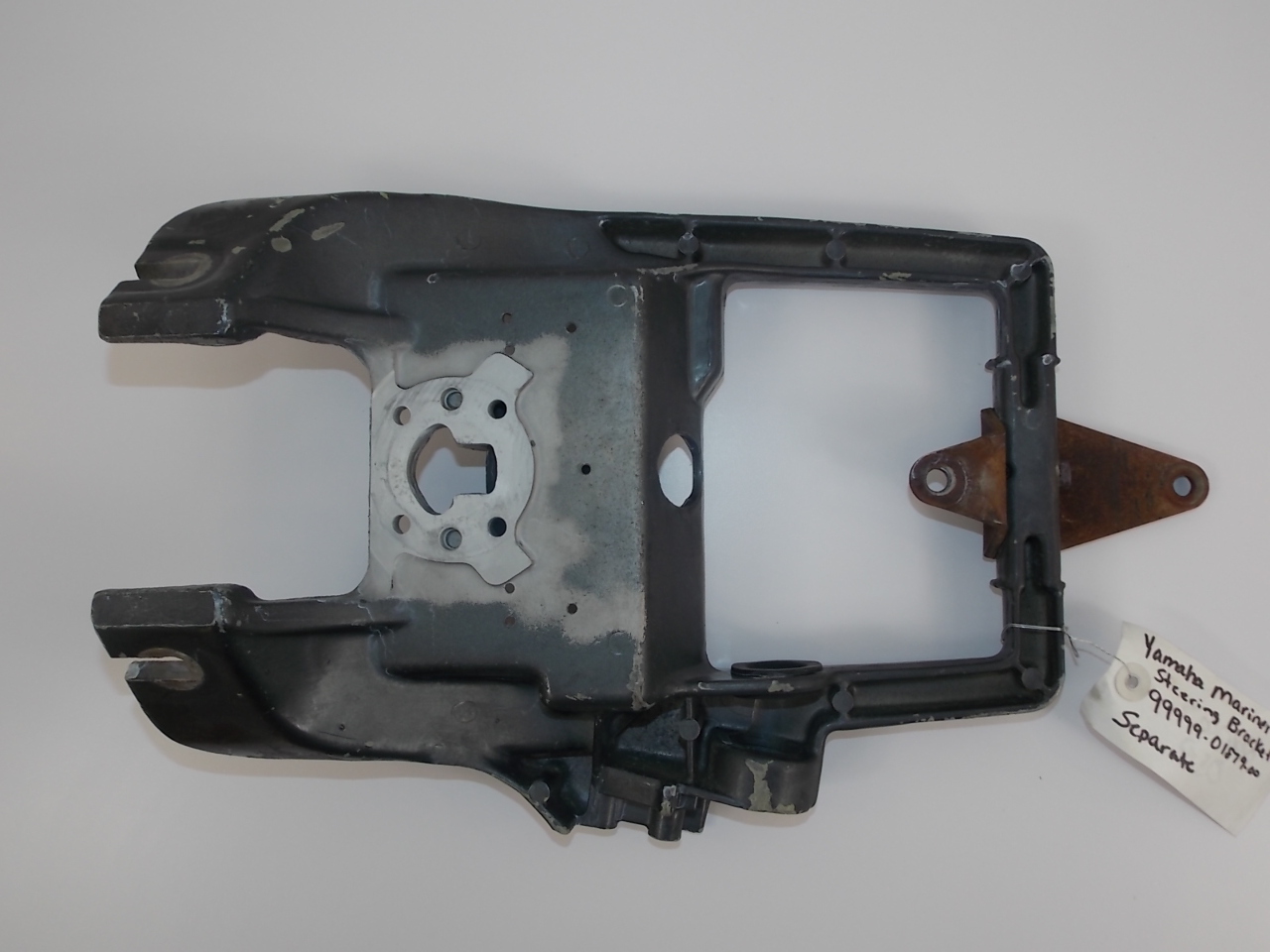 Yamaha Steering Bracket 19841987 25 30 HP 999990187900 Southcentral Outboards