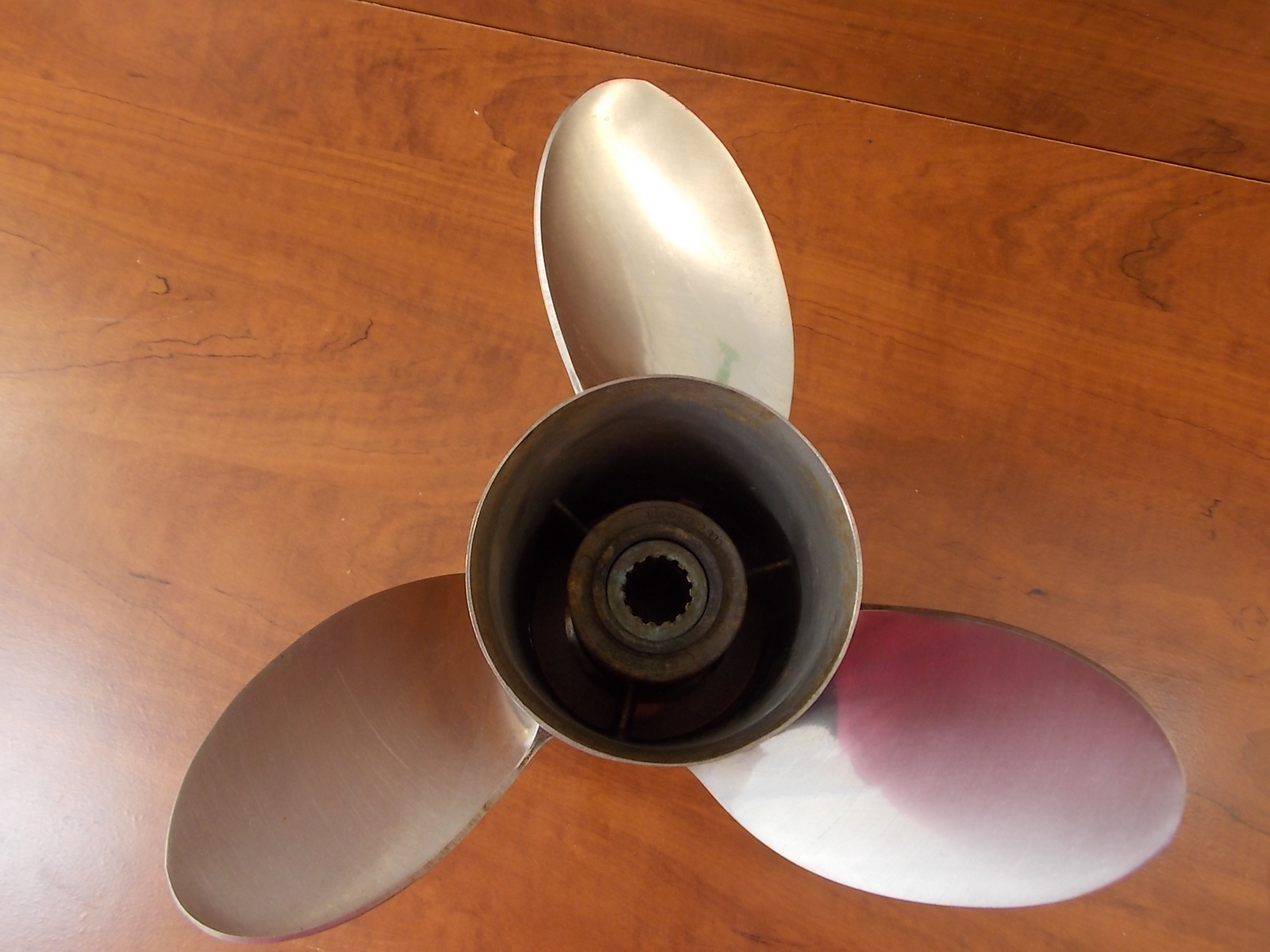 Quicksilver Laser II Stainless Steel Propeller 15 spline 141/4 X 23 48