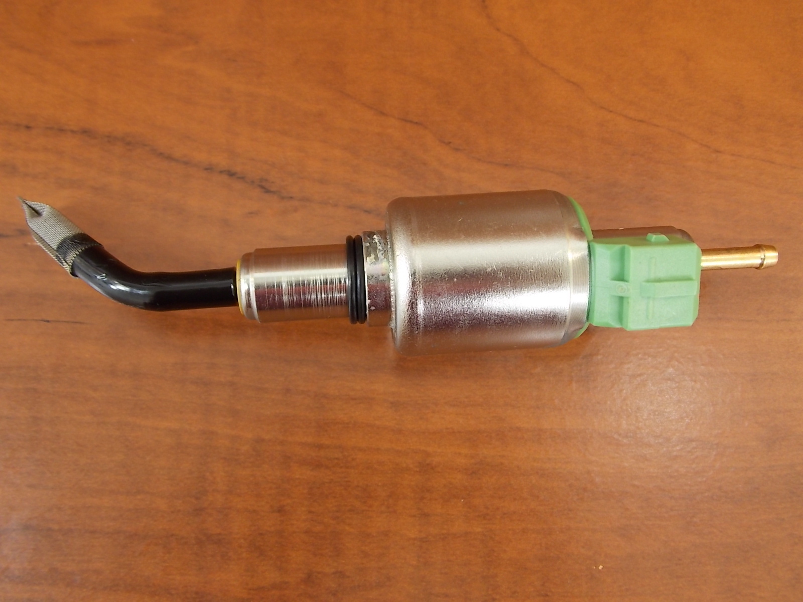 Johnson Evinrude ETEC Oil Pump and Manifold Assy 2009 2012 25 & 30 HP