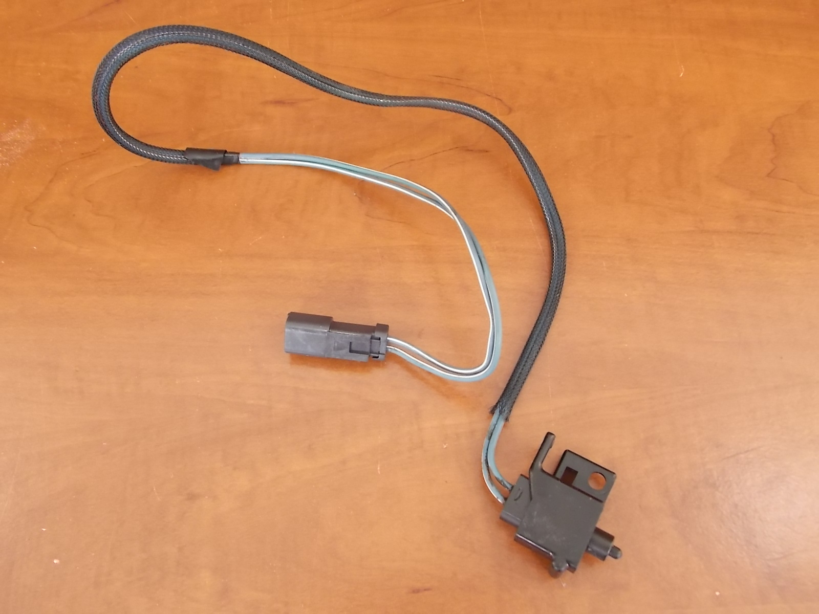 19992012 & Later Johnson Evinrude Tilt Limit Switch 586405 200 225 250