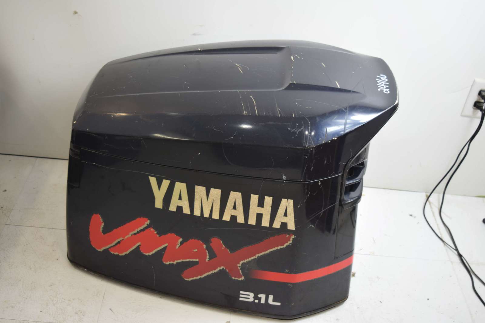 Yamaha VMAX 0X66 Fuel Injection Hood Cowl Cowling Cover 200 HP 3.1L