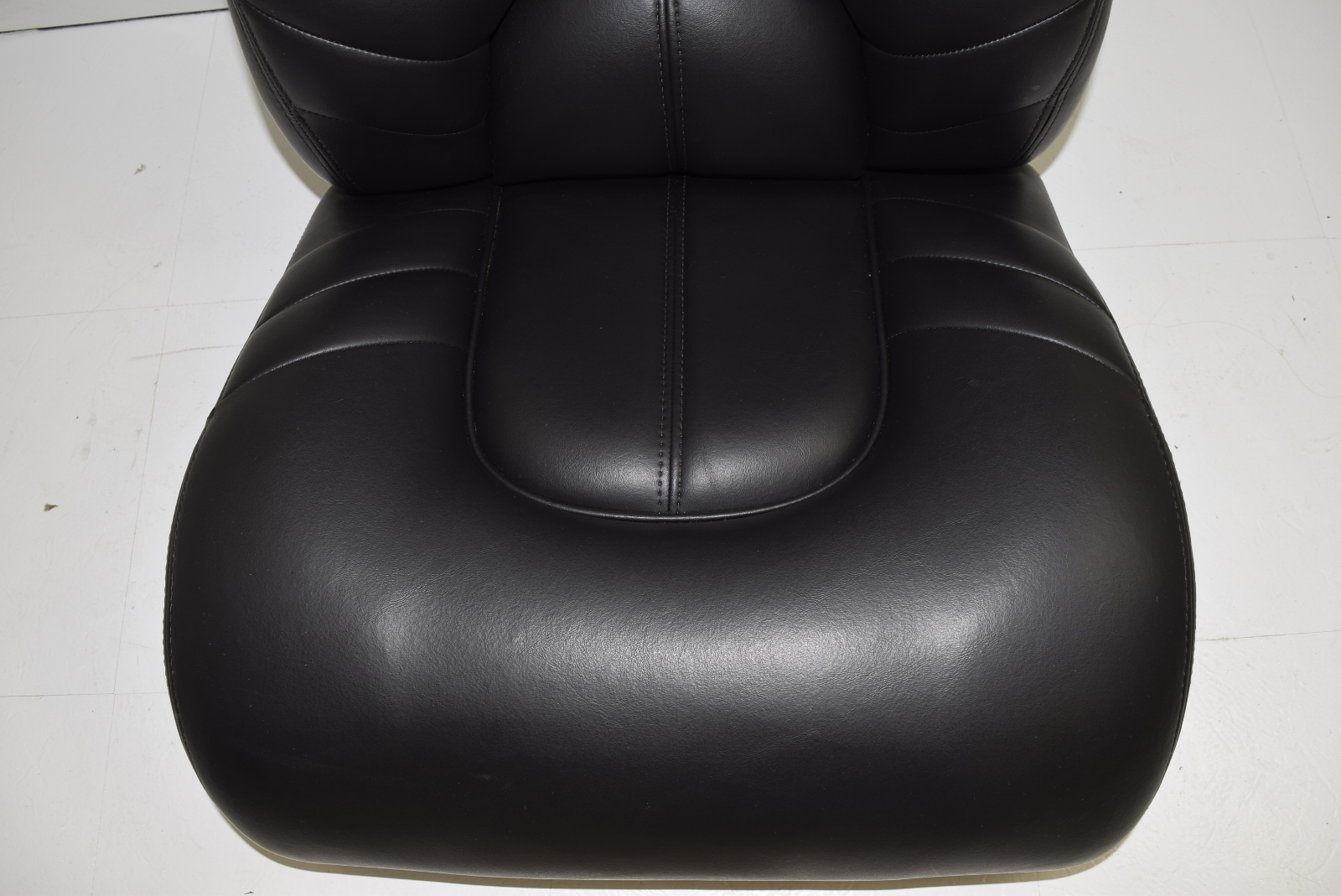 New Genuine Triton Bass Boat Seat Black eBay