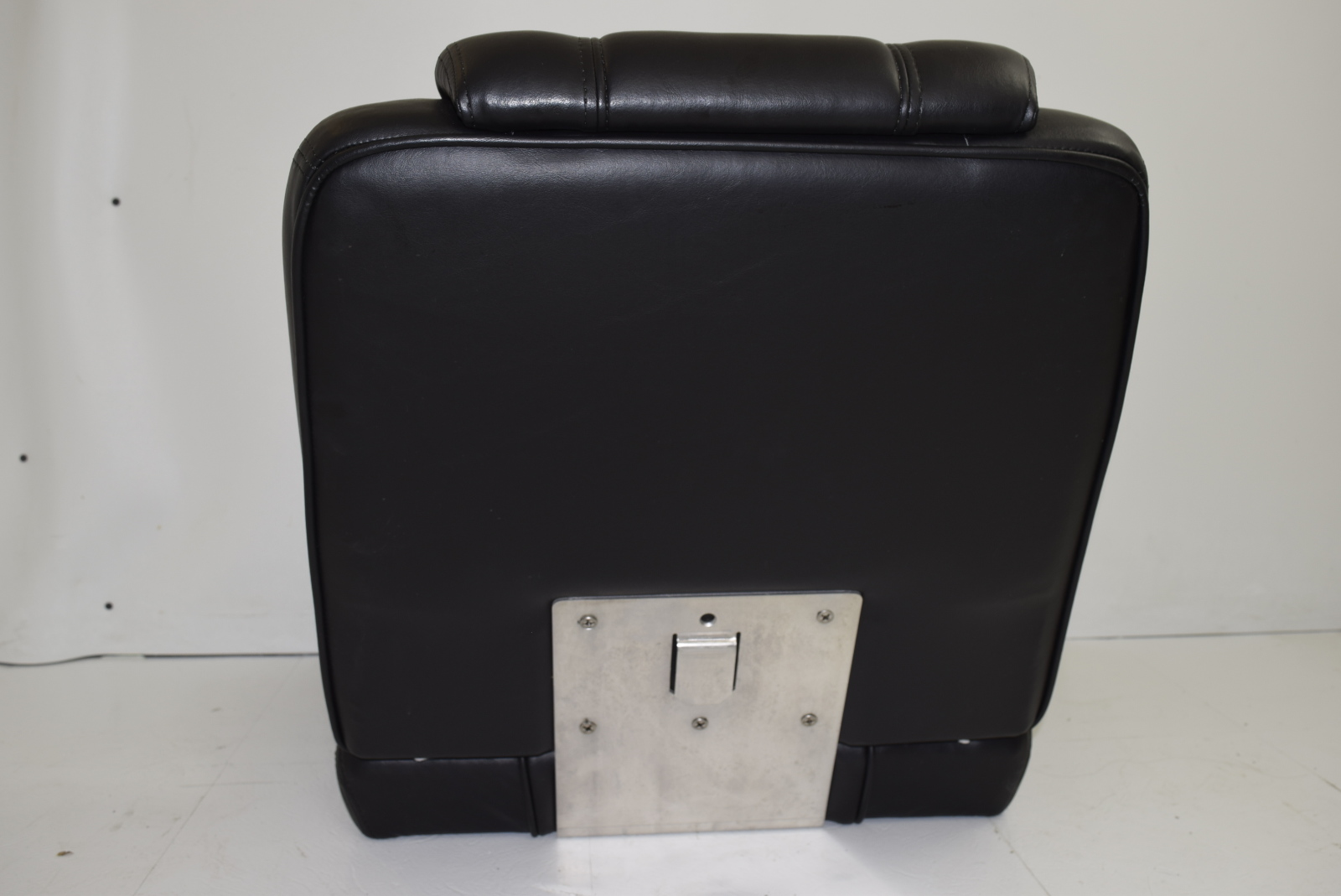 triton boat bench seat new genuine triton bass boat seat black ebay triton boat bench seat new genuine triton bass boat seat black ebay