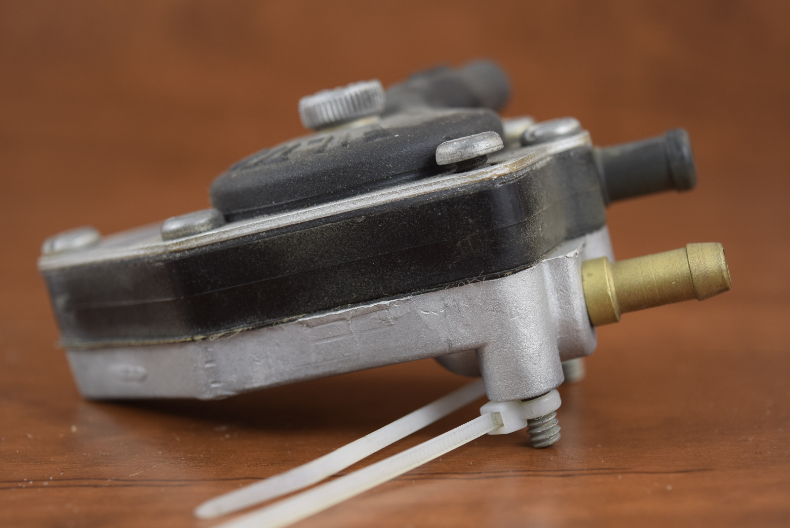 REBUILT! 1983 Johnson Evinrude Fuel Pump 393650 150 175 200 235 HP