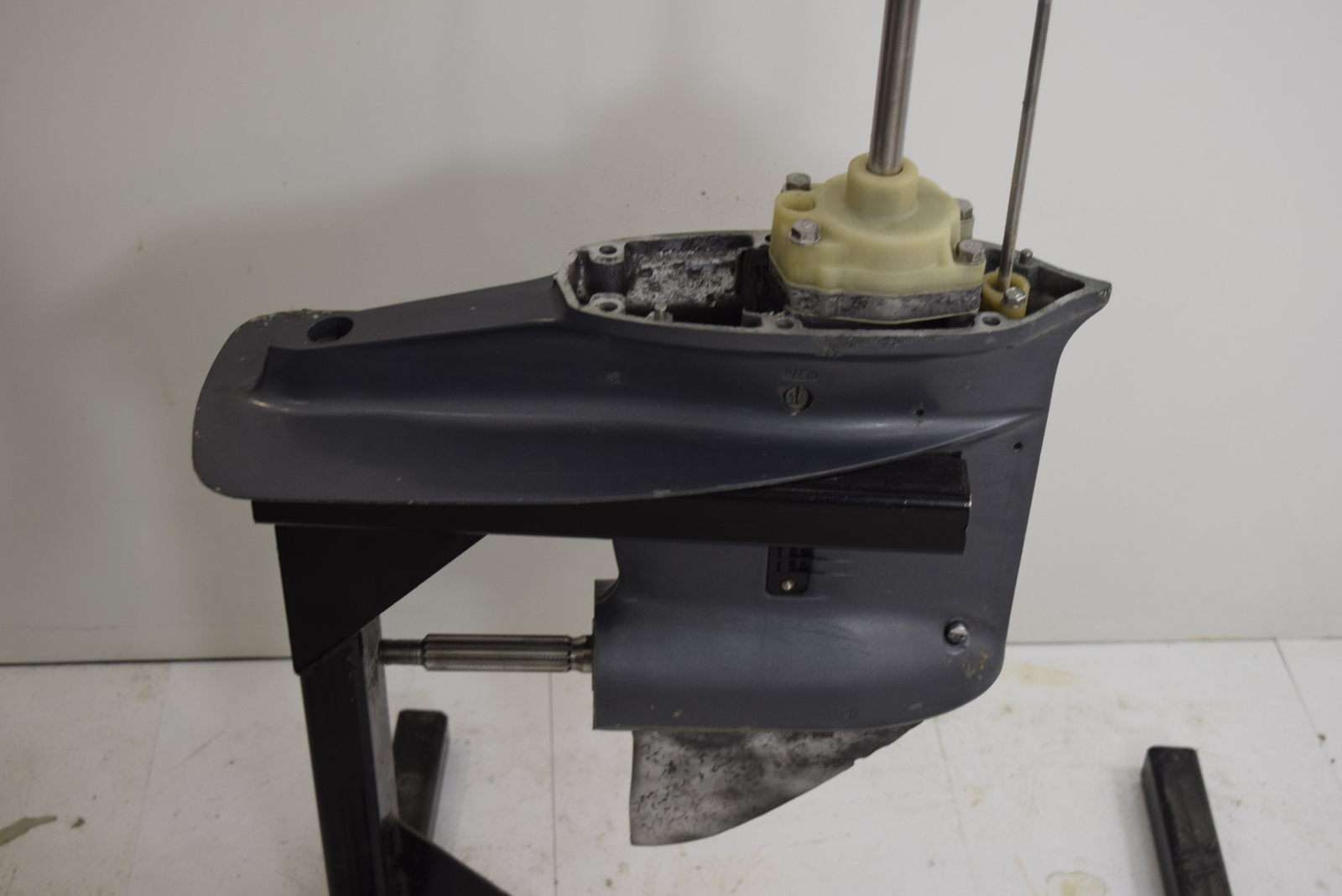 Yamaha Lower unit Housing Casing 61A45301108D 200 225 250 4 stroke