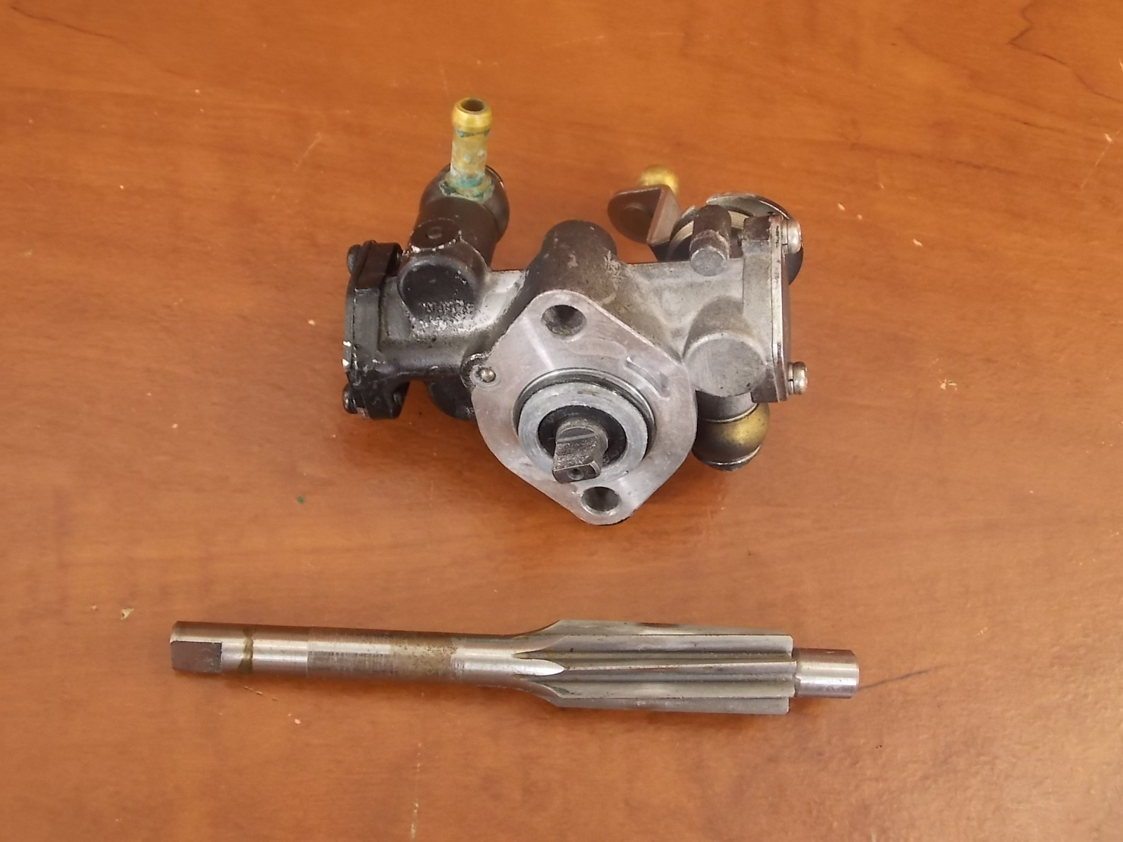 Mercury & Mariner Oil Injection Pump & Driven Gear 19762005 100 200