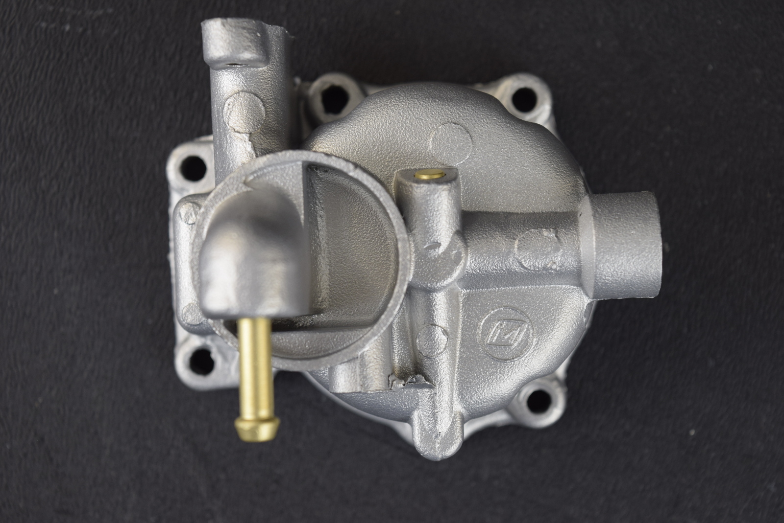 Johnson Evinrude Carburetor Bowl Float Chamber C 309414 CLEANED