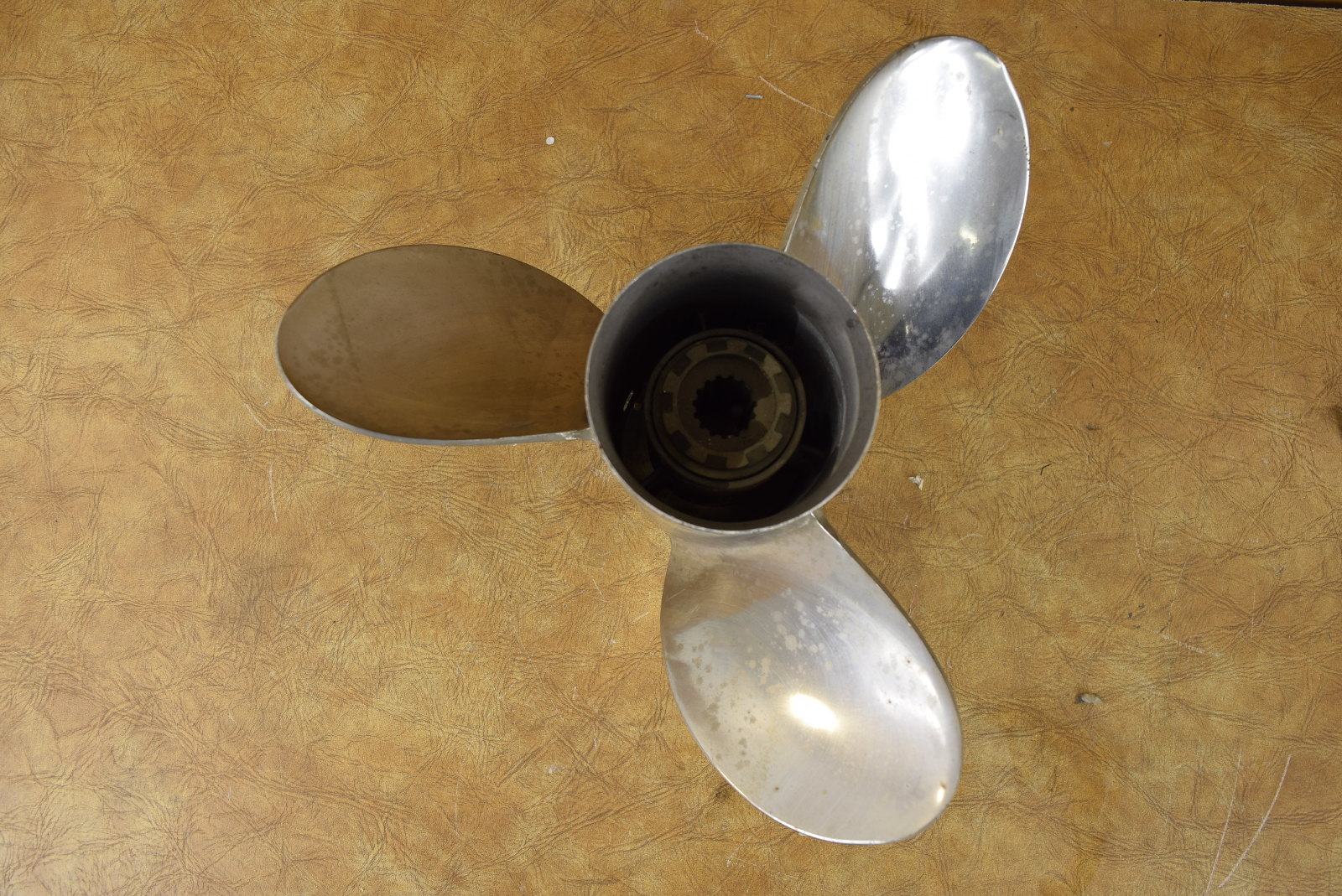 Mercury Quicksilver Laser II Stainless Steel Propeller 16994A40 15