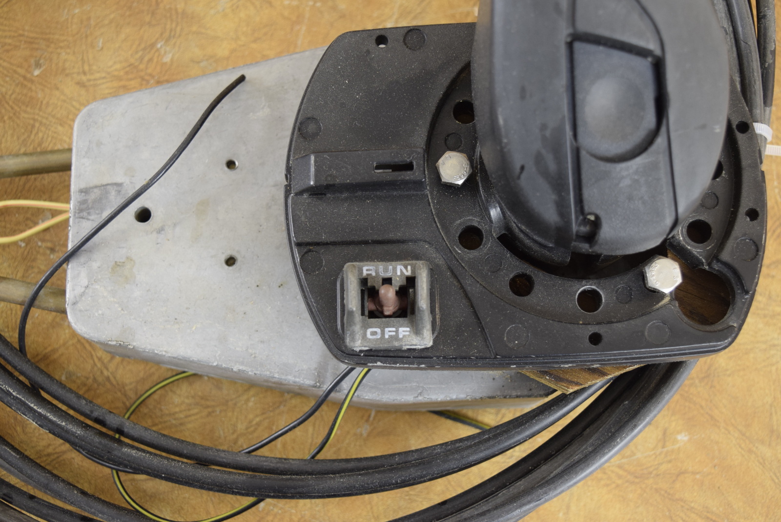 Mercury Quicksilver 3000 Concealed Side Mount Control Box W/ 17' Cables